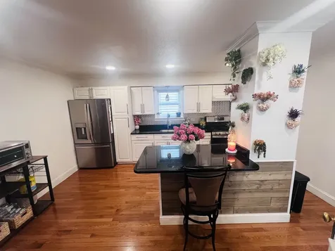 89 West Hollis Street Nashua NH 03060