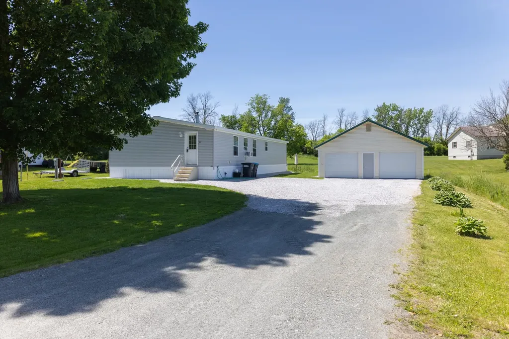 1395 Lower Newton Road St. Albans City VT 05478