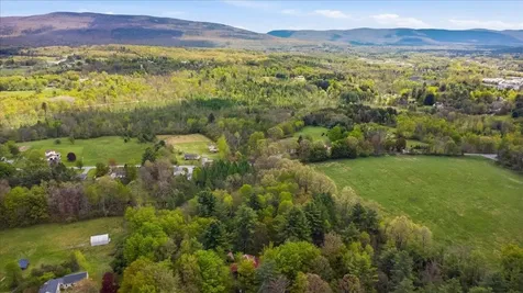 81 Honeysuckle Lane Bennington VT 05257