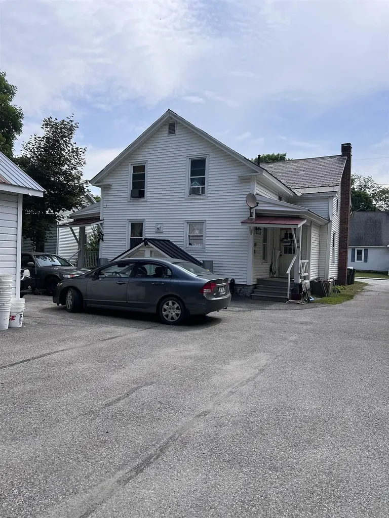 8-10 Caernarvon Street Fair Haven VT 05743