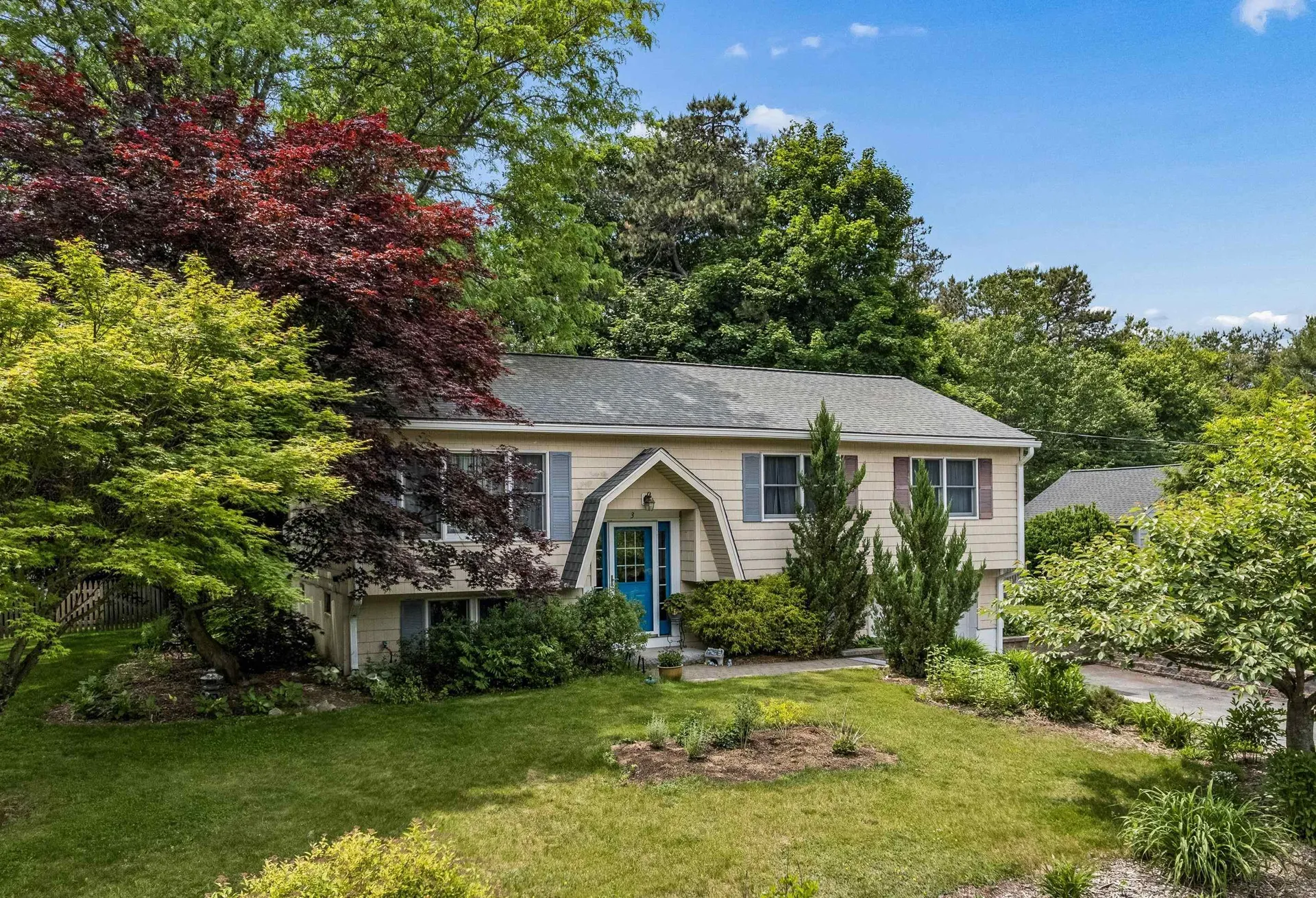 3 Beech Street Merrimack NH 03054