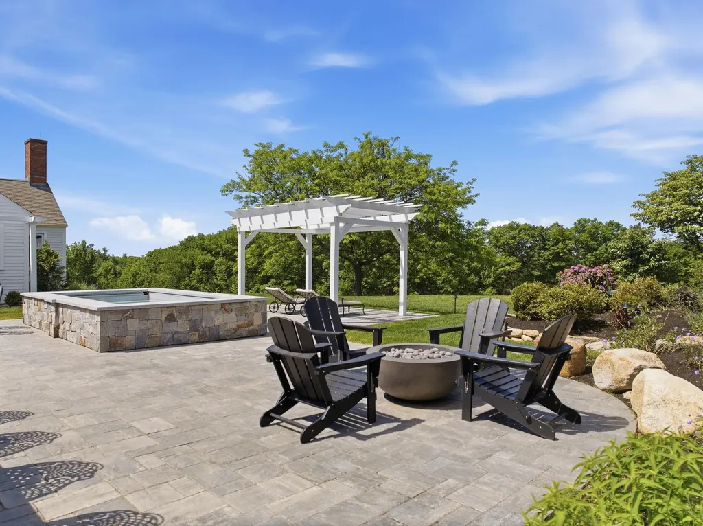 509 Wilton Road Peterborough NH 03458