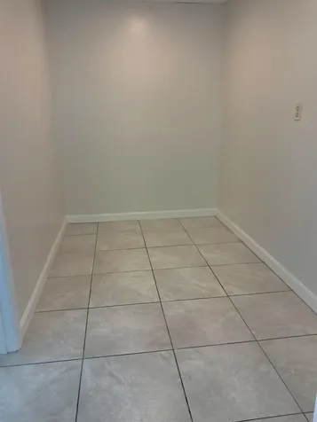 4 Esquire Circle Nashua NH 03062