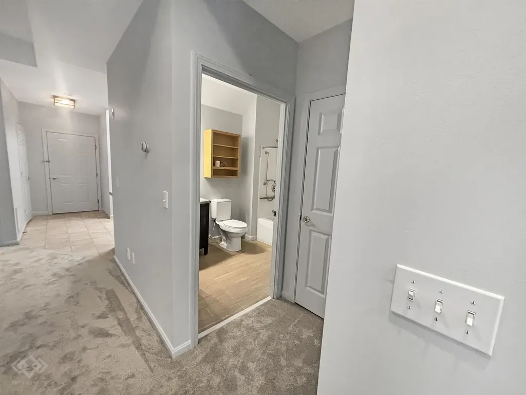 25 Lantern Lane Kingston NH 03848
