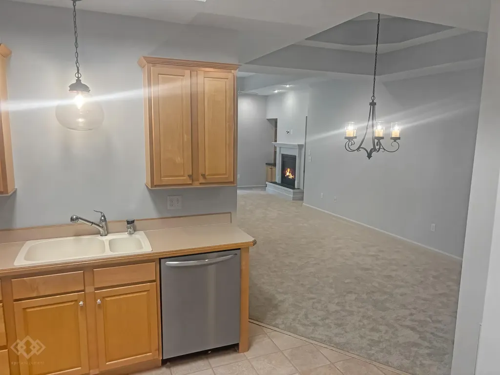 25 Lantern Lane Kingston NH 03848