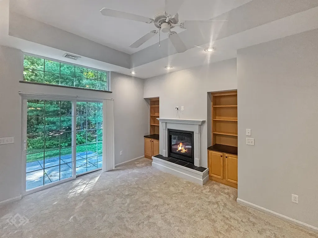 25 Lantern Lane Kingston NH 03848