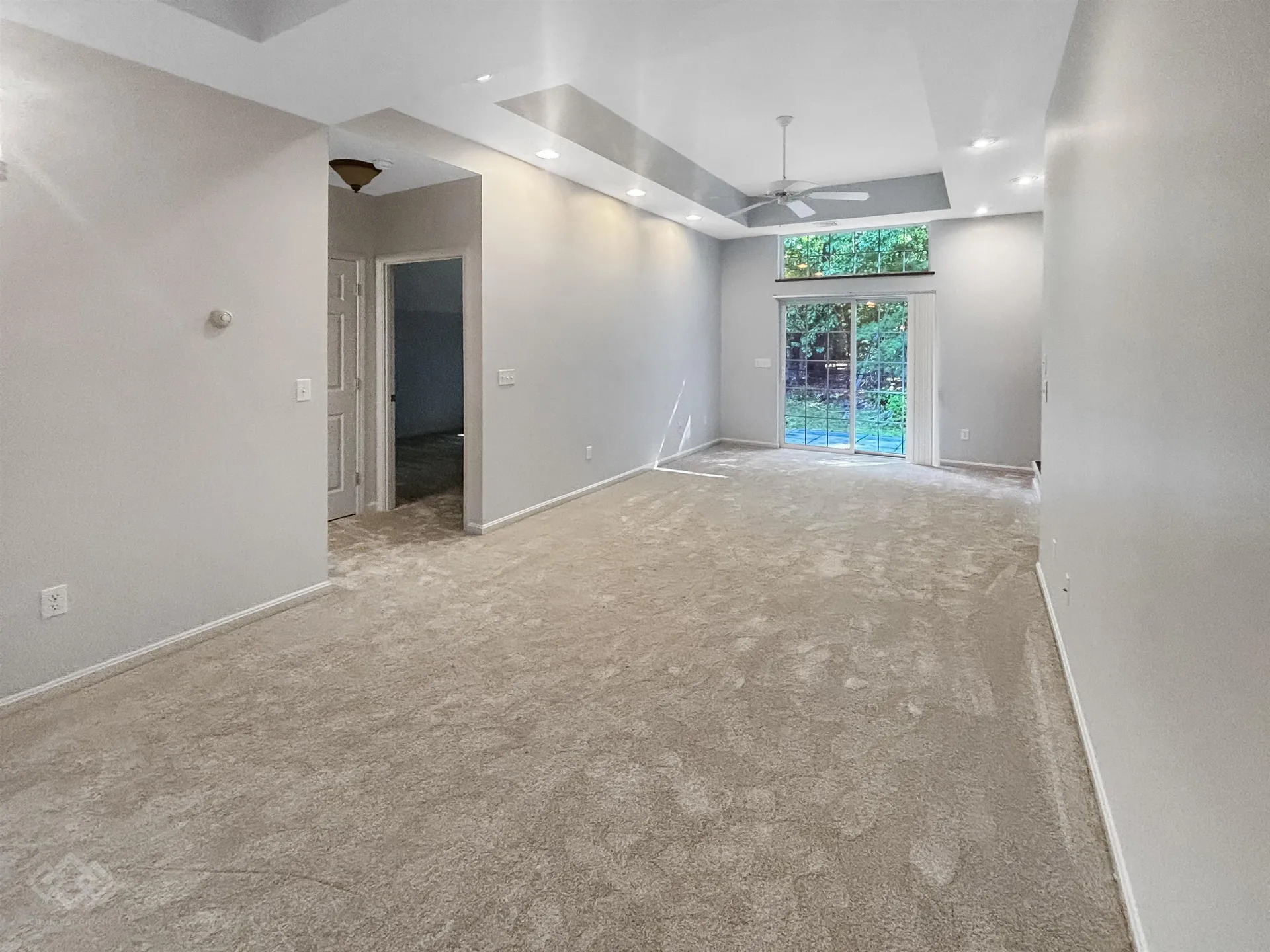 25 Lantern Lane Kingston NH 03848