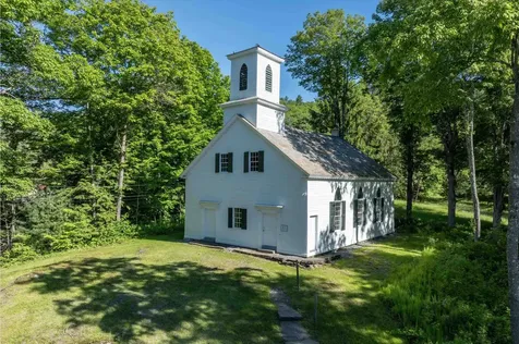 2435 Stage Road Guilford VT 05301