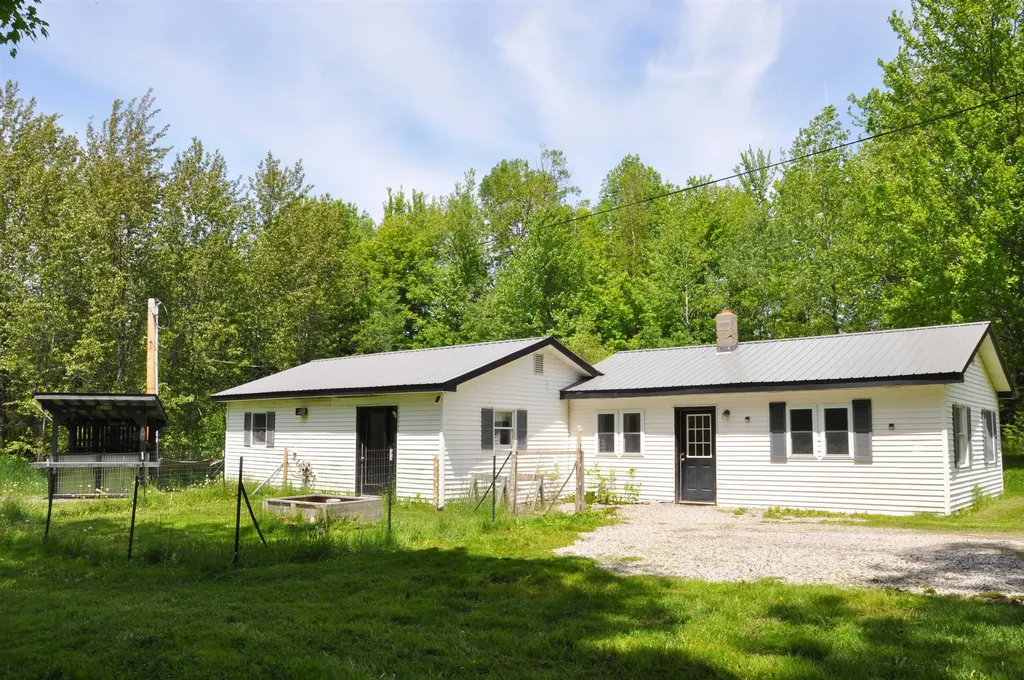 109 Chapdelaine Road Brownington VT 05860