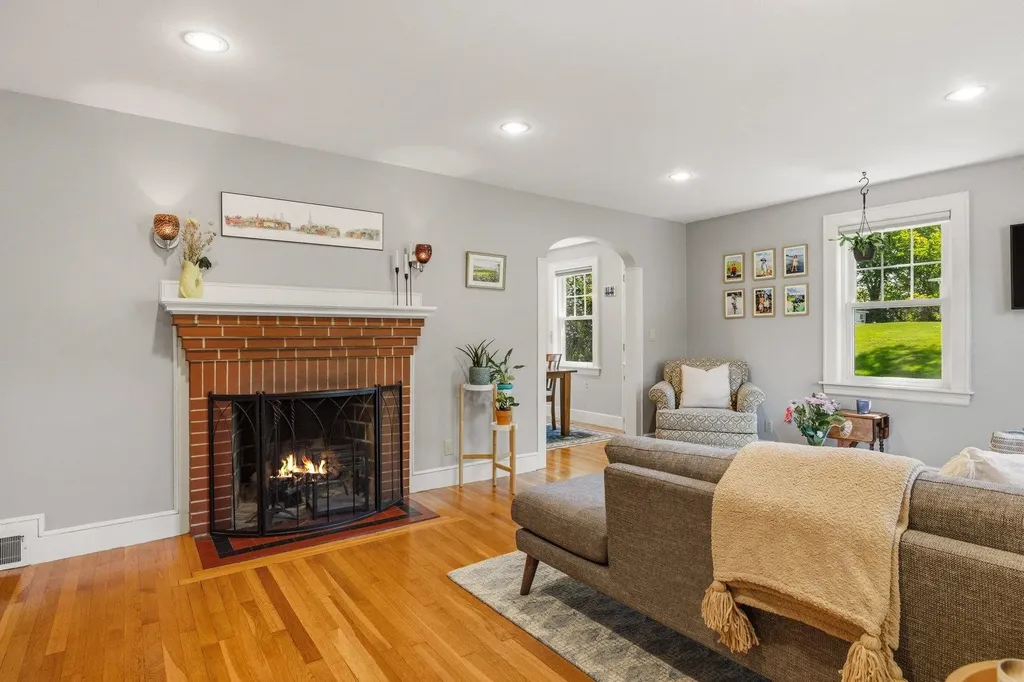 115 Fairview Avenue Portsmouth NH 03801