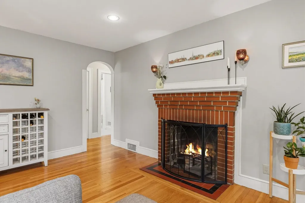 115 Fairview Avenue Portsmouth NH 03801