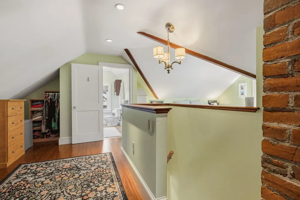 115 Fairview Avenue Portsmouth NH 03801