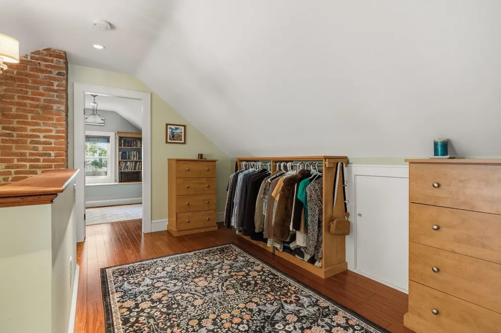 115 Fairview Avenue Portsmouth NH 03801