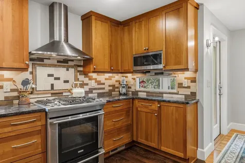 115 Fairview Avenue Portsmouth NH 03801