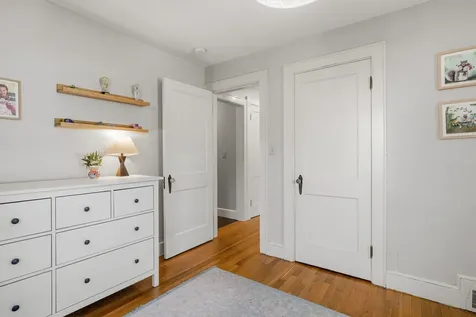 115 Fairview Avenue Portsmouth NH 03801