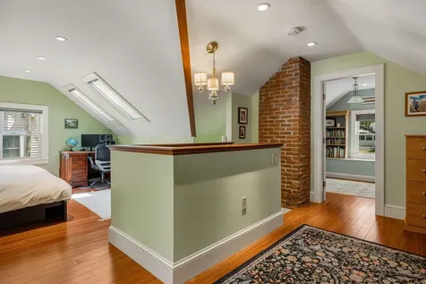 115 Fairview Avenue Portsmouth NH 03801