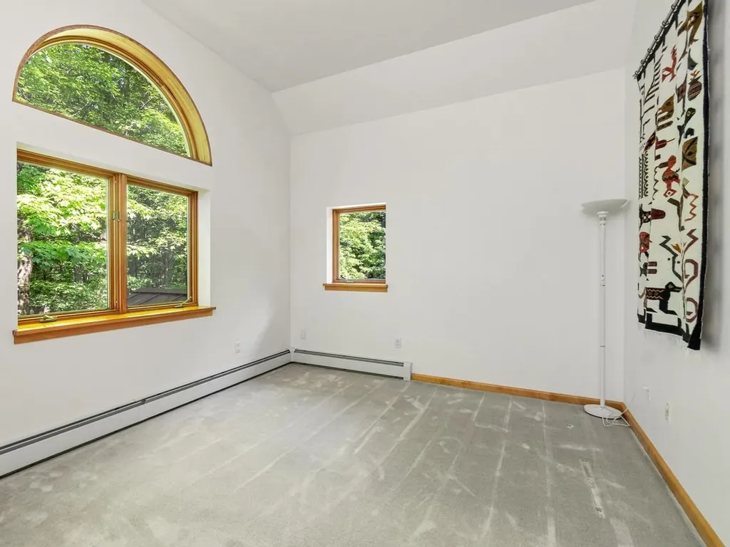 190 Red Tail Lane Charlotte VT 05445