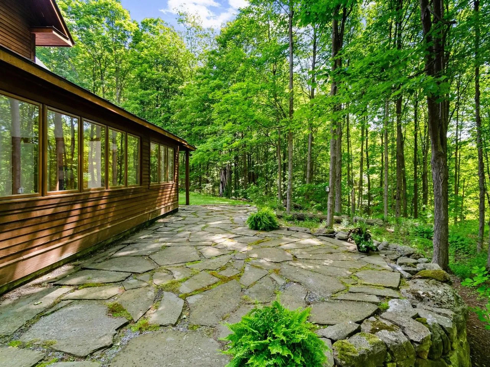 190 Red Tail Lane Charlotte VT 05445