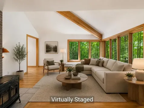 190 Red Tail Lane Charlotte VT 05445