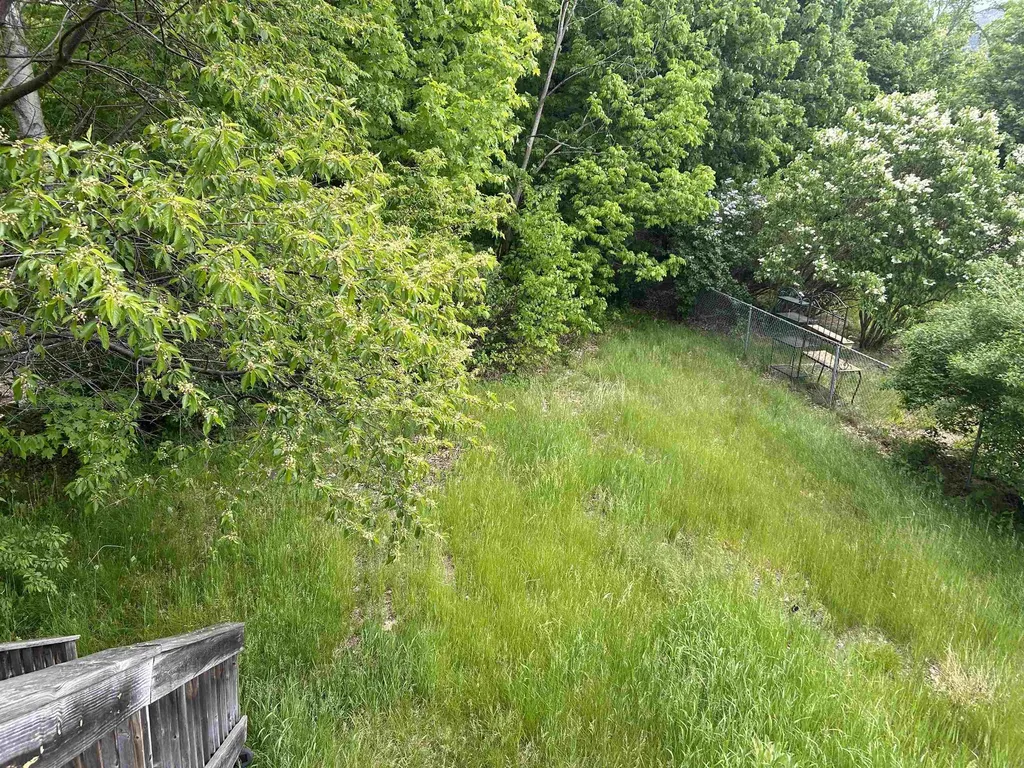 31 Glen Road Gorham NH 03581