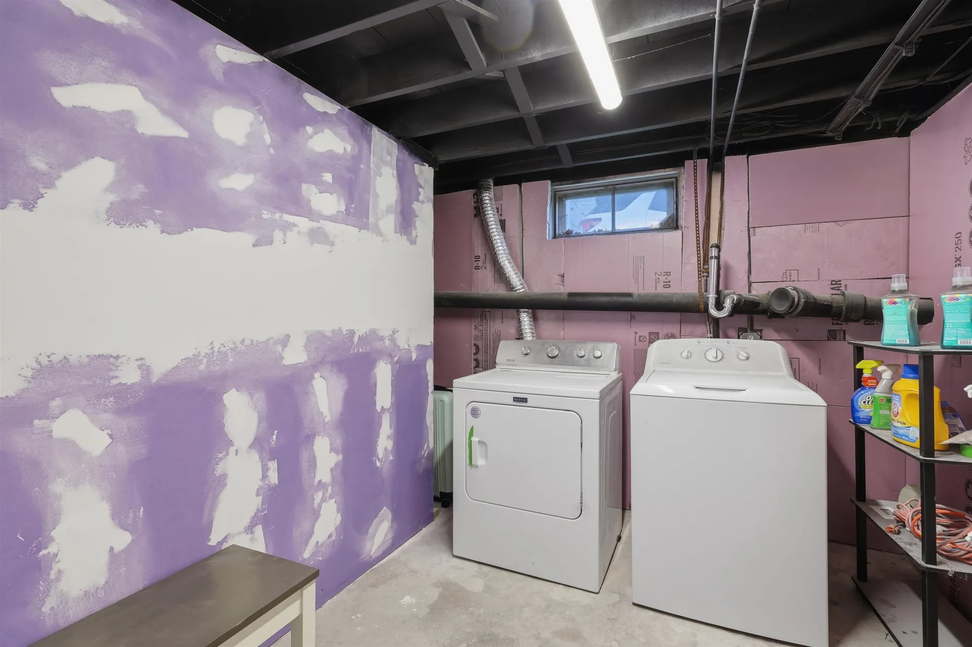 37 W Glenwood Street Nashua NH 03060