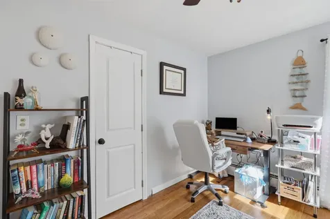 37 W Glenwood Street Nashua NH 03060