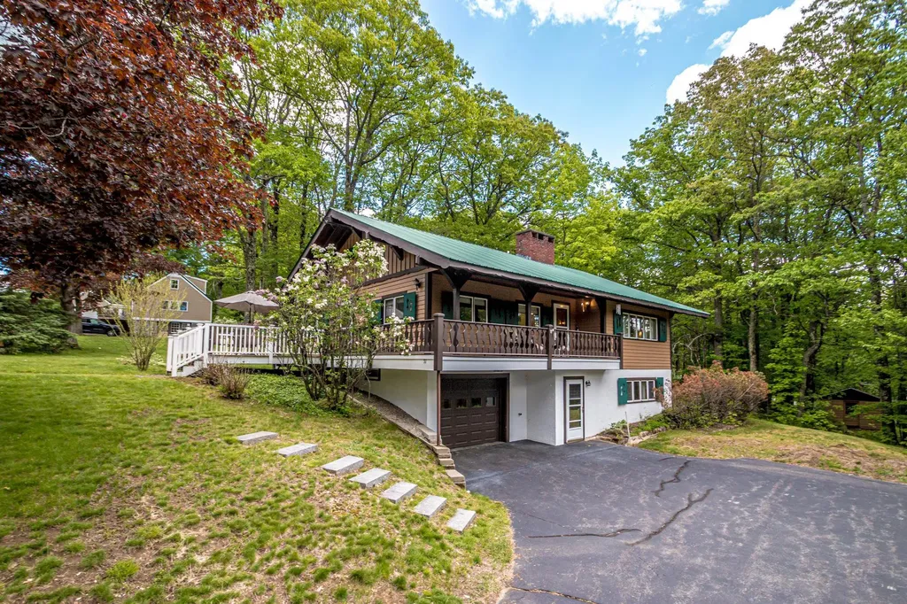 51 Duprey Road Conway NH 03860