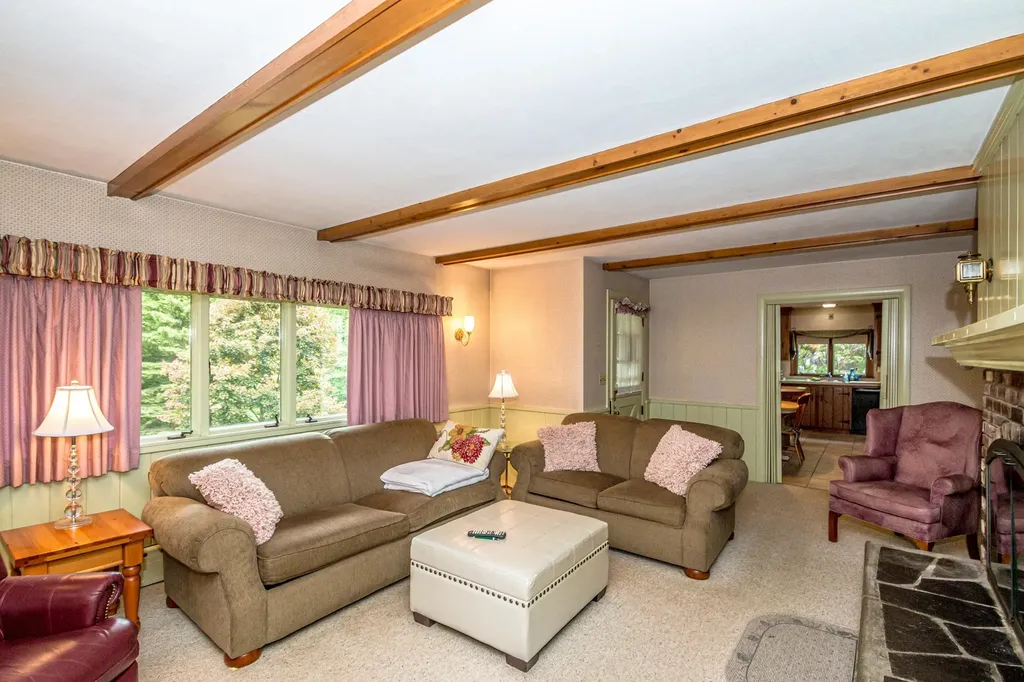 51 Duprey Road Conway NH 03860