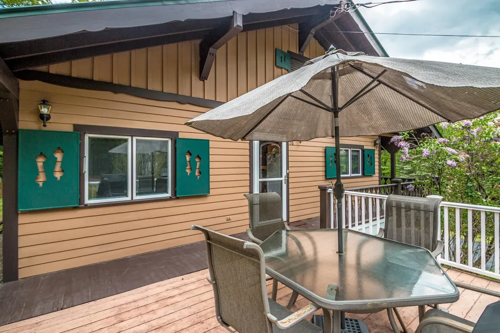 51 Duprey Road Conway NH 03860