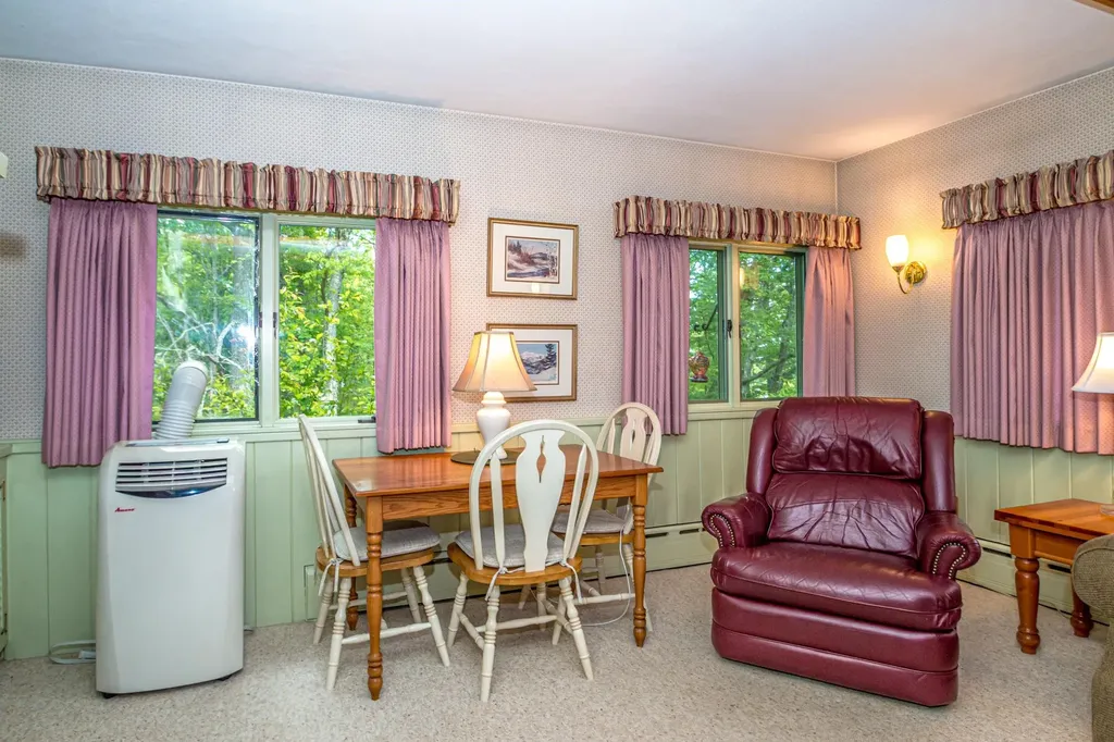 51 Duprey Road Conway NH 03860