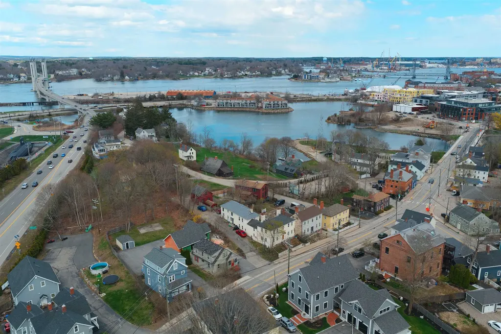 357 Maplewood Avenue Portsmouth NH 03801