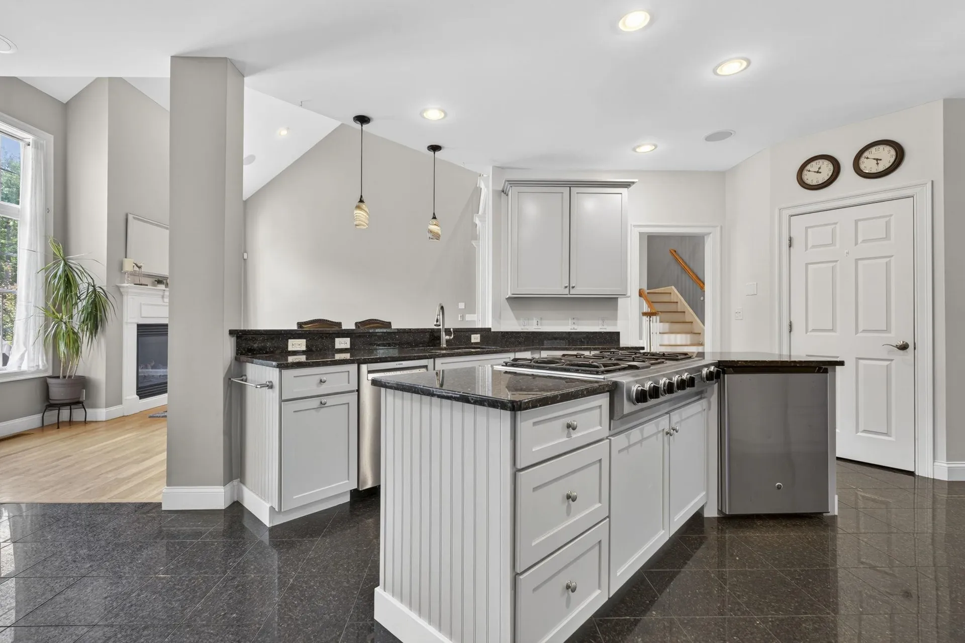 12 Rachel Way Bedford NH 03110