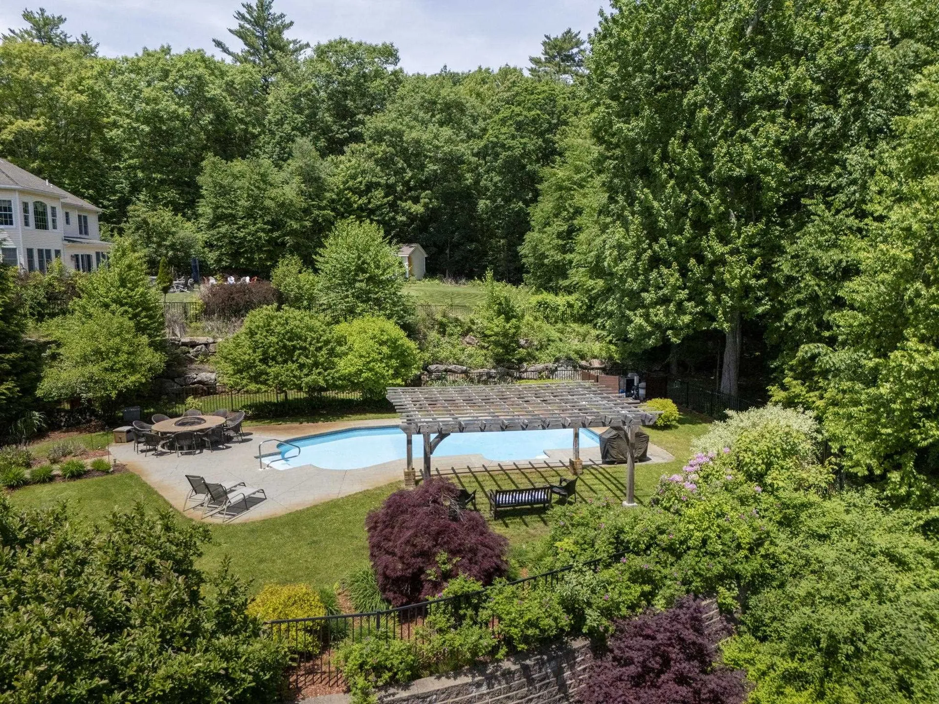 12 Rachel Way Bedford NH 03110