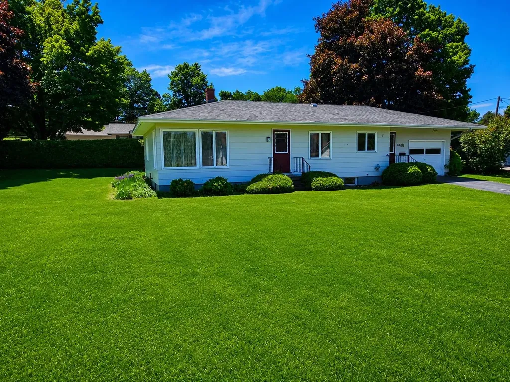 184 Sloan Street Newport City VT 05855