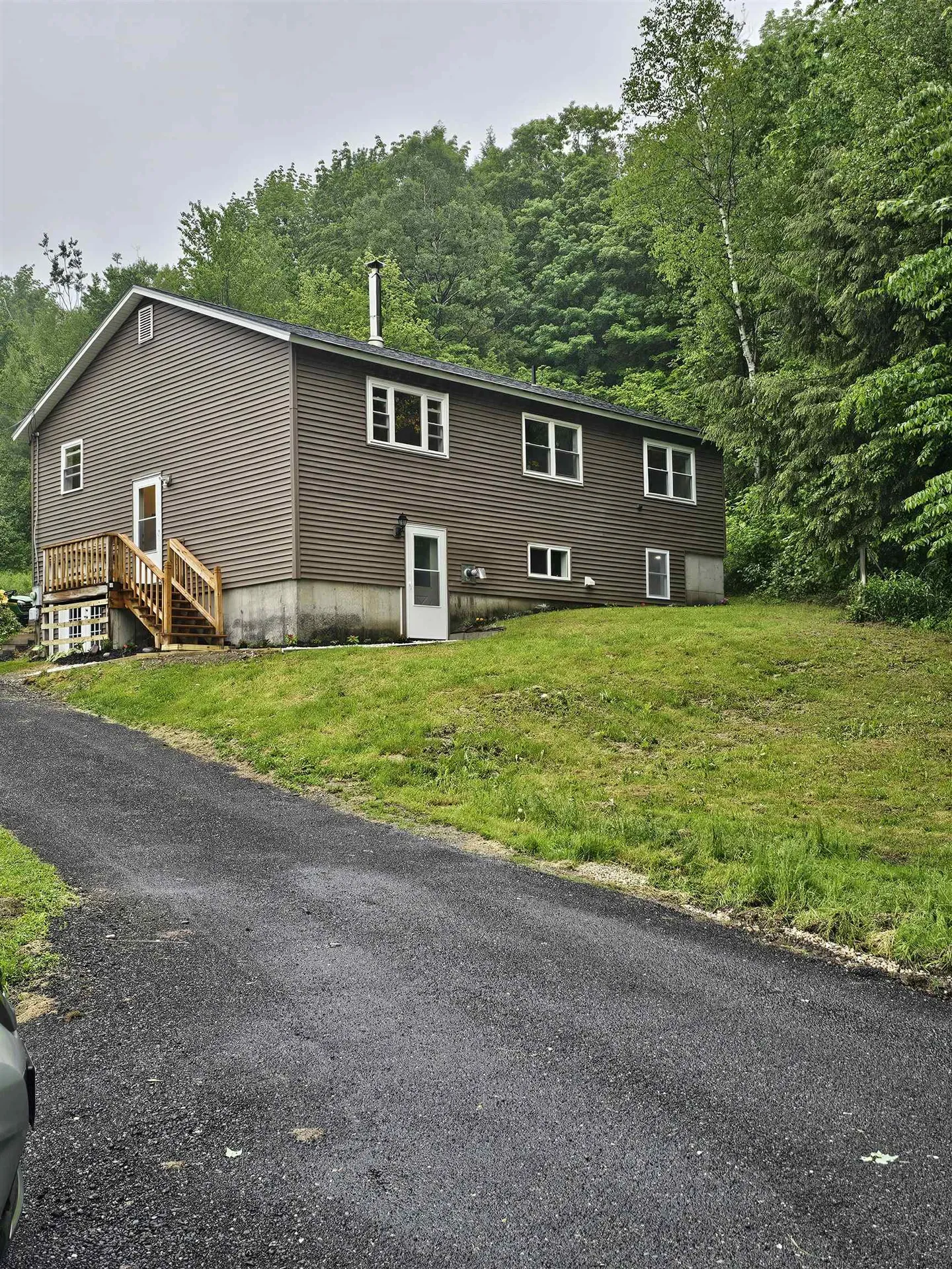 2817 Huntington Road Richmond VT 05477-9757