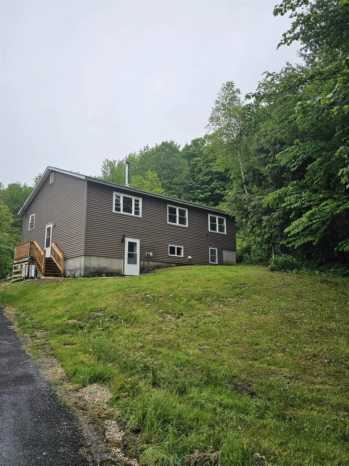 2817 Huntington Road Richmond VT 05477-9757