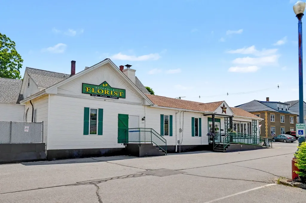 11 Turnpike Road Jaffrey NH 03452