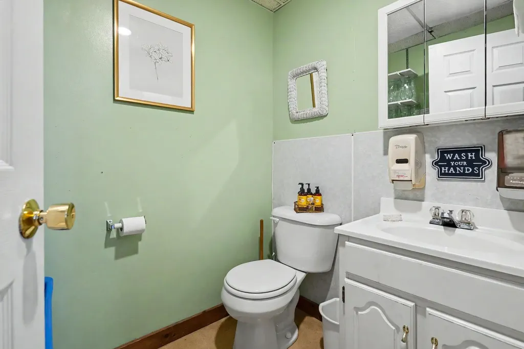 11 Turnpike Road Jaffrey NH 03452