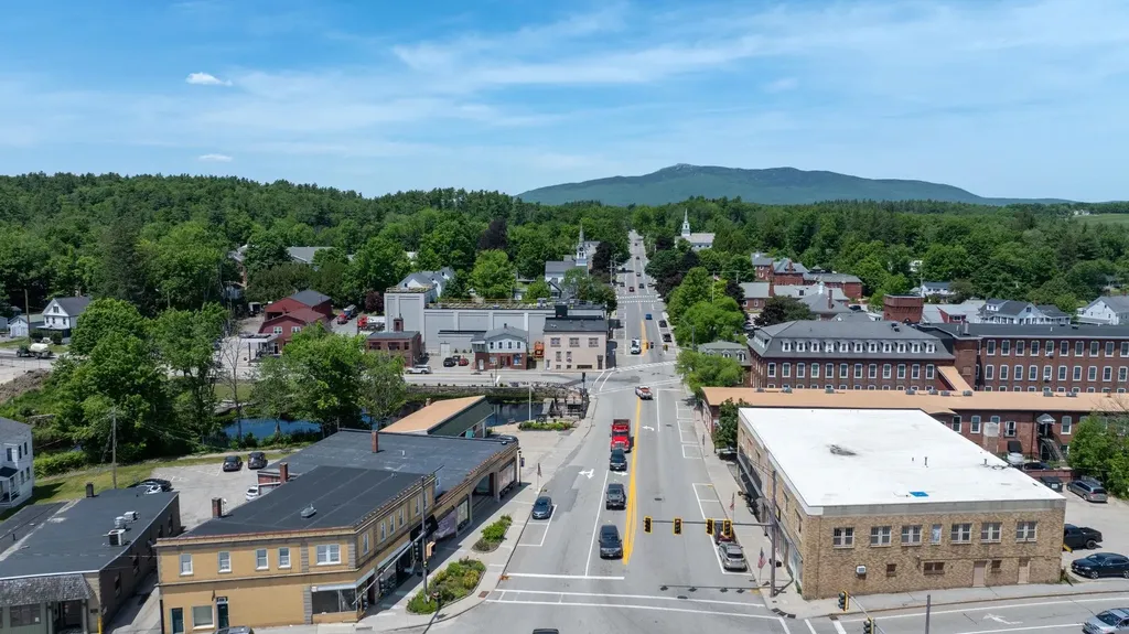 11 Turnpike Road Jaffrey NH 03452