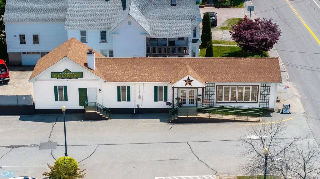 11 Turnpike Road Jaffrey NH 03452