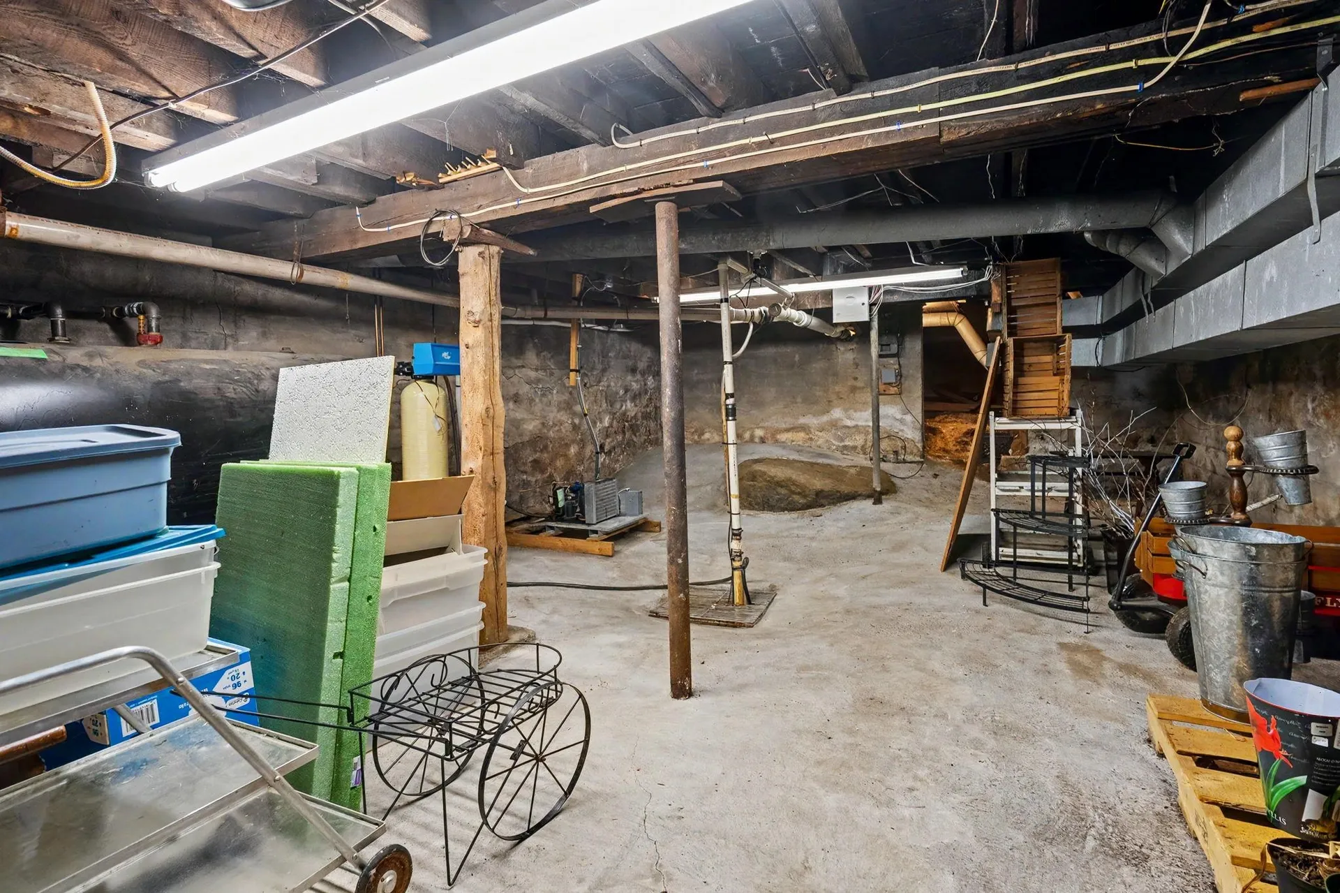 11 Turnpike Road Jaffrey NH 03452