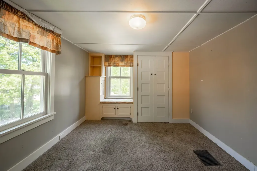 458 East Main Street Middlebury VT 05753