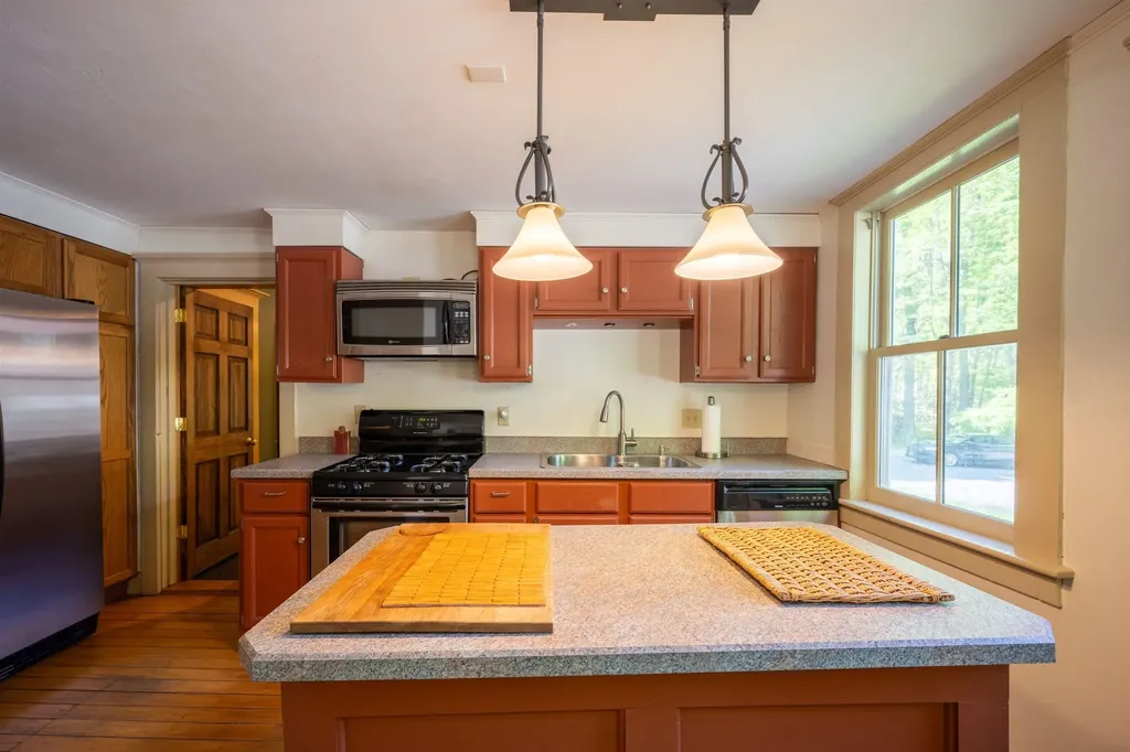 458 East Main Street Middlebury VT 05753