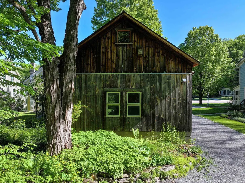 458 East Main Street Middlebury VT 05753