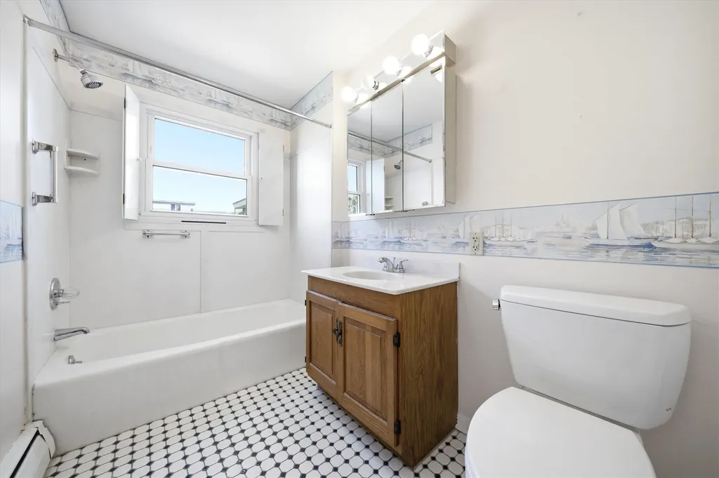 33 Ross Street Nashua NH 03060