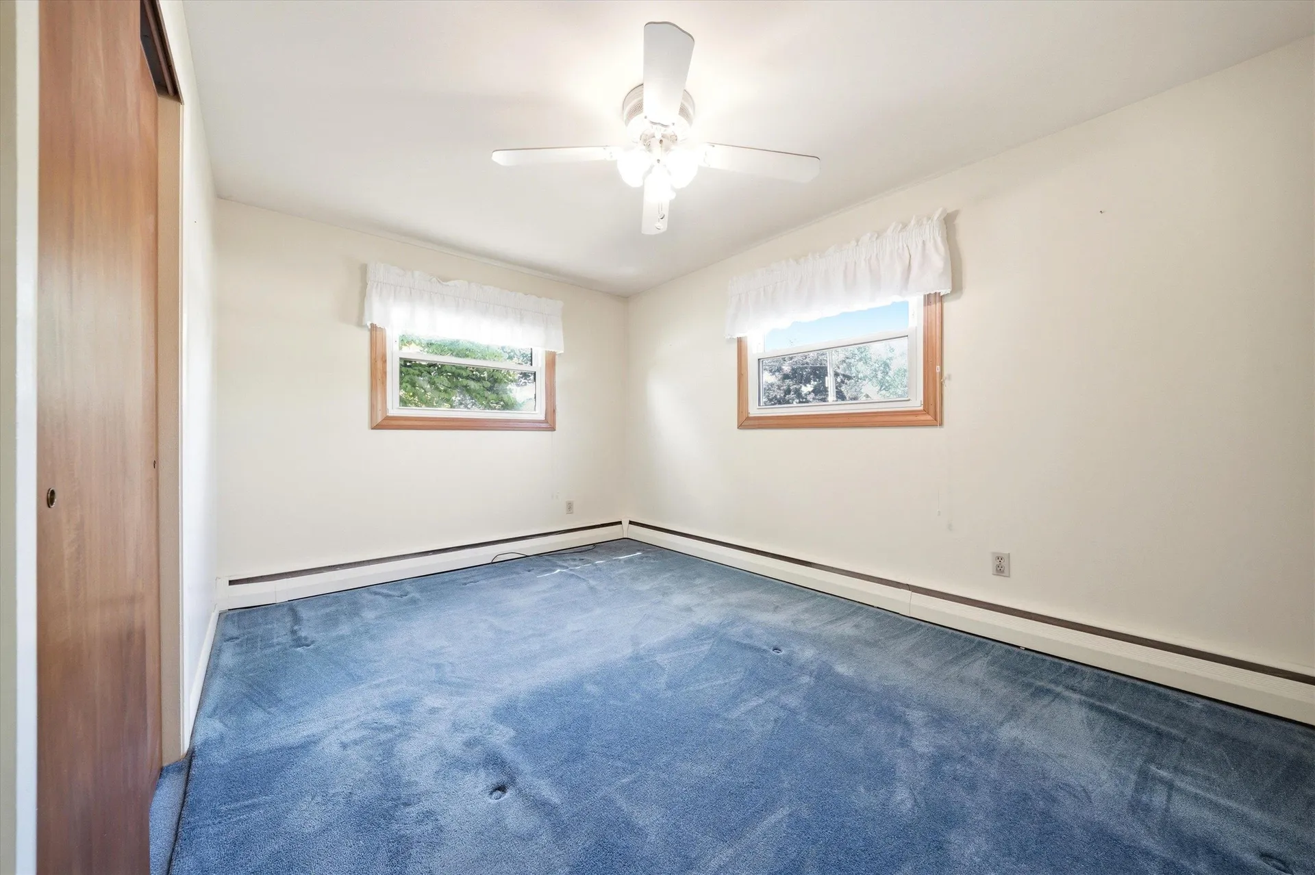 33 Ross Street Nashua NH 03060