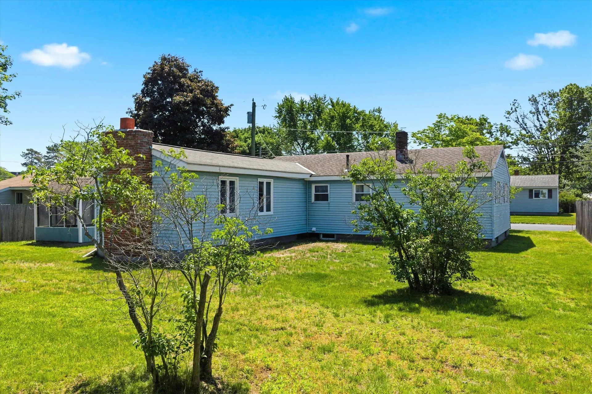 33 Ross Street Nashua NH 03060