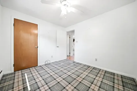 33 Ross Street Nashua NH 03060