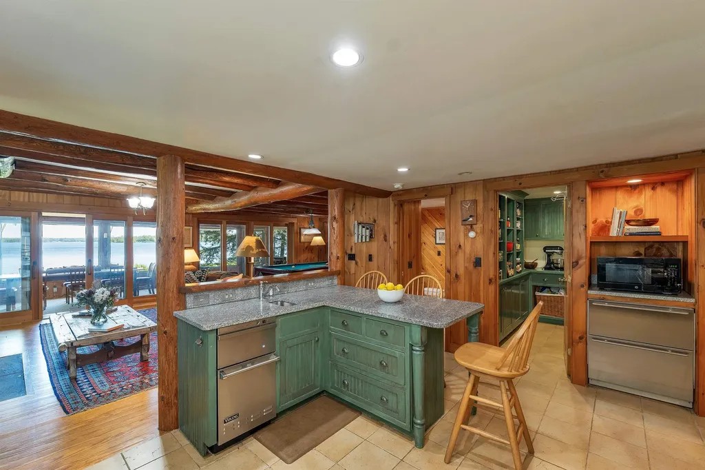 28 Veasey Shore Road Meredith NH 03253