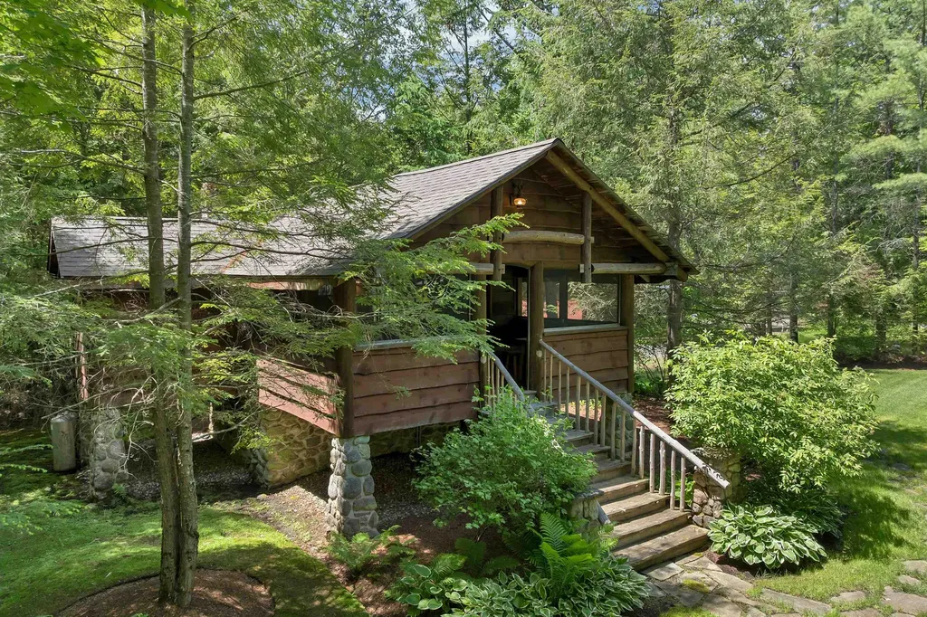 28 Veasey Shore Road Meredith NH 03253